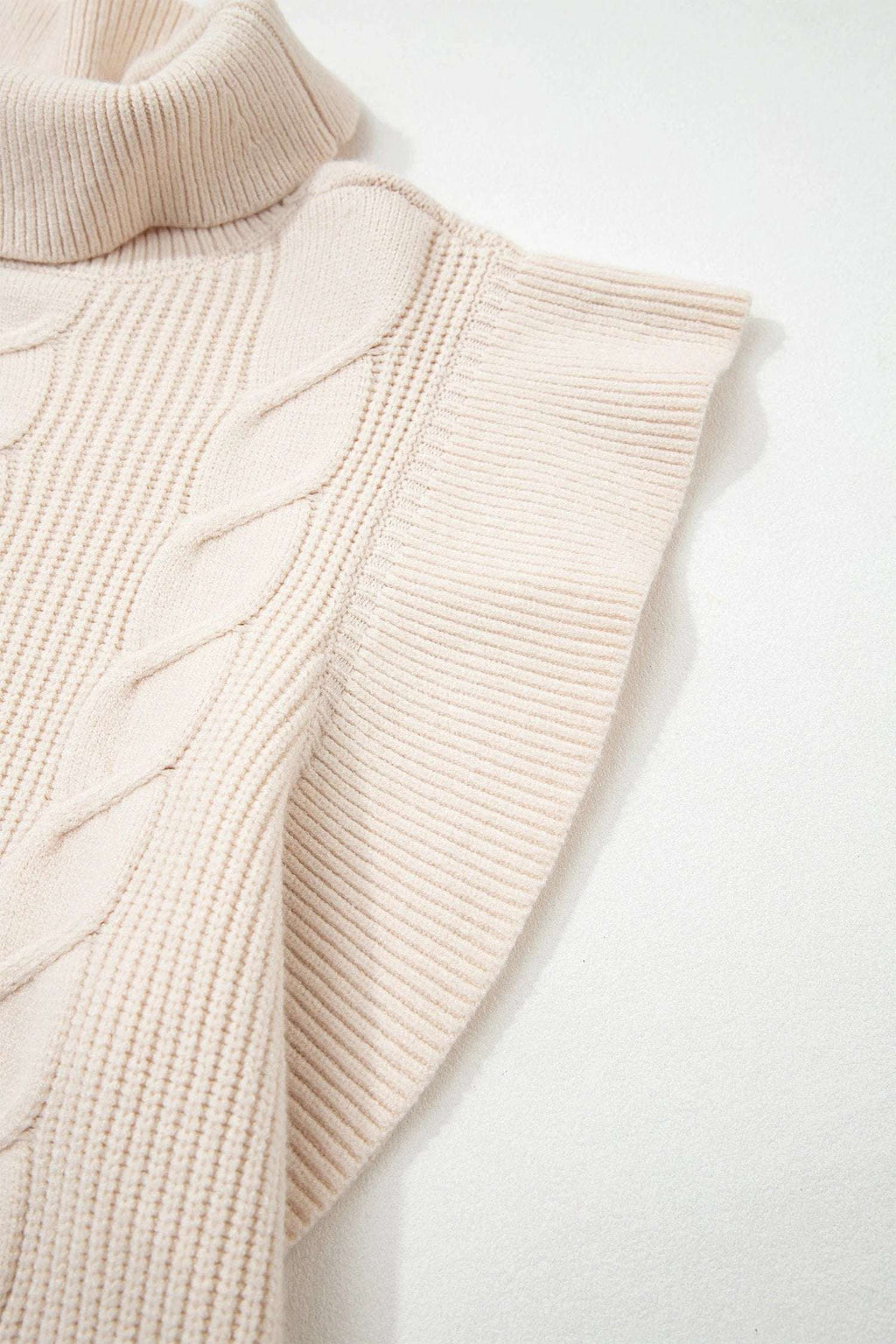 Elodie | Cable Knit Turtleneck Sweater with Ruffled Short Sleeves