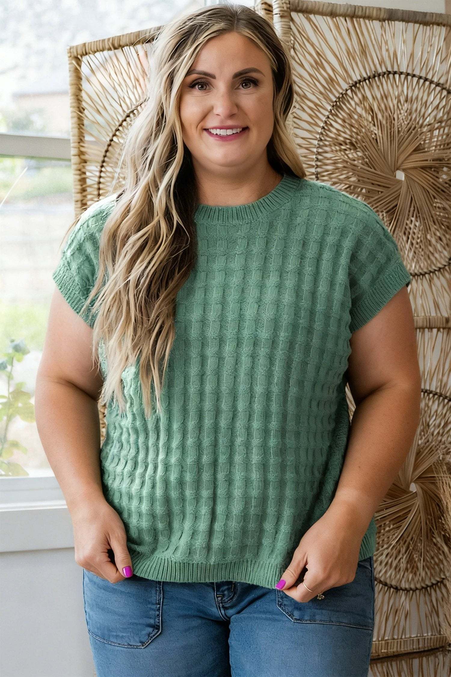 Yvaine | Textured Knit Short Sleeve Sweater in Extended Sizes