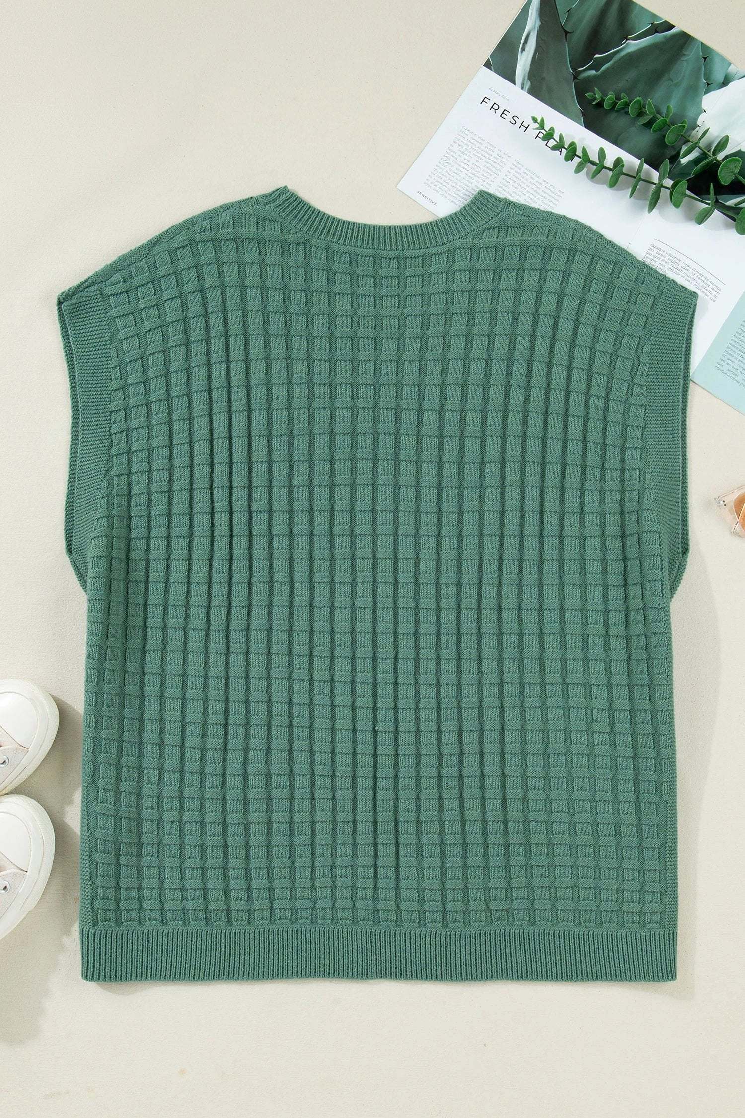 Yvaine | Textured Knit Short Sleeve Sweater in Extended Sizes