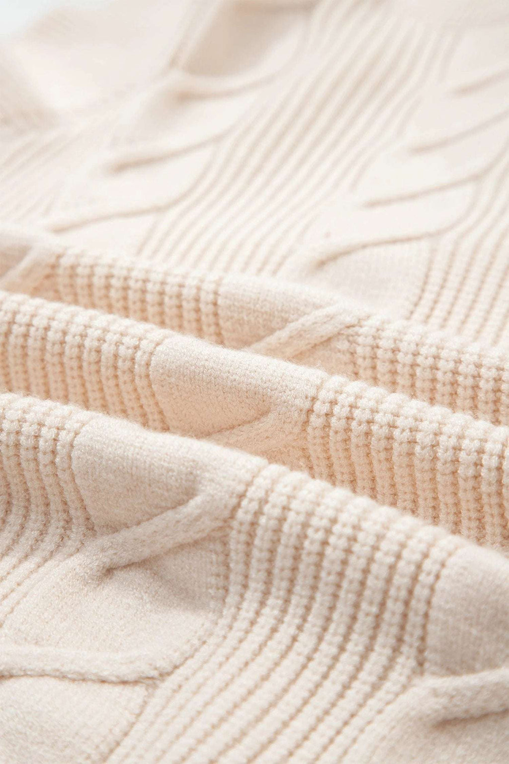 Elodie | Cable Knit Turtleneck Sweater with Ruffled Short Sleeves