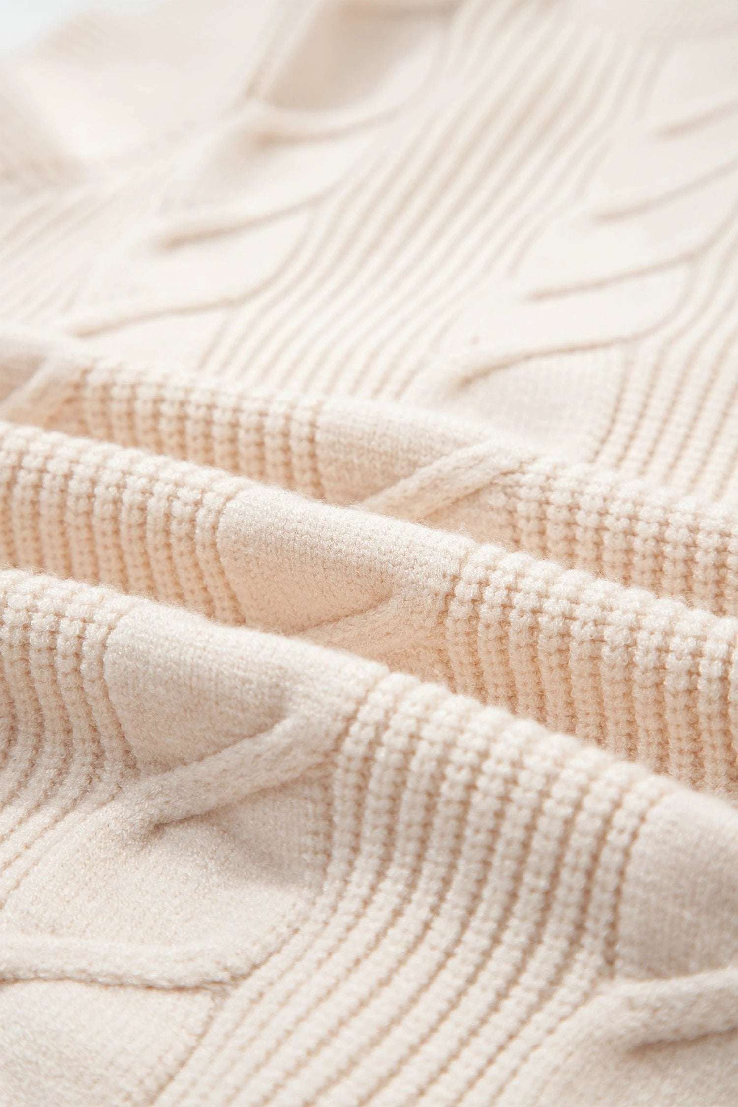 Elodie | Cable Knit Turtleneck Sweater with Ruffled Short Sleeves