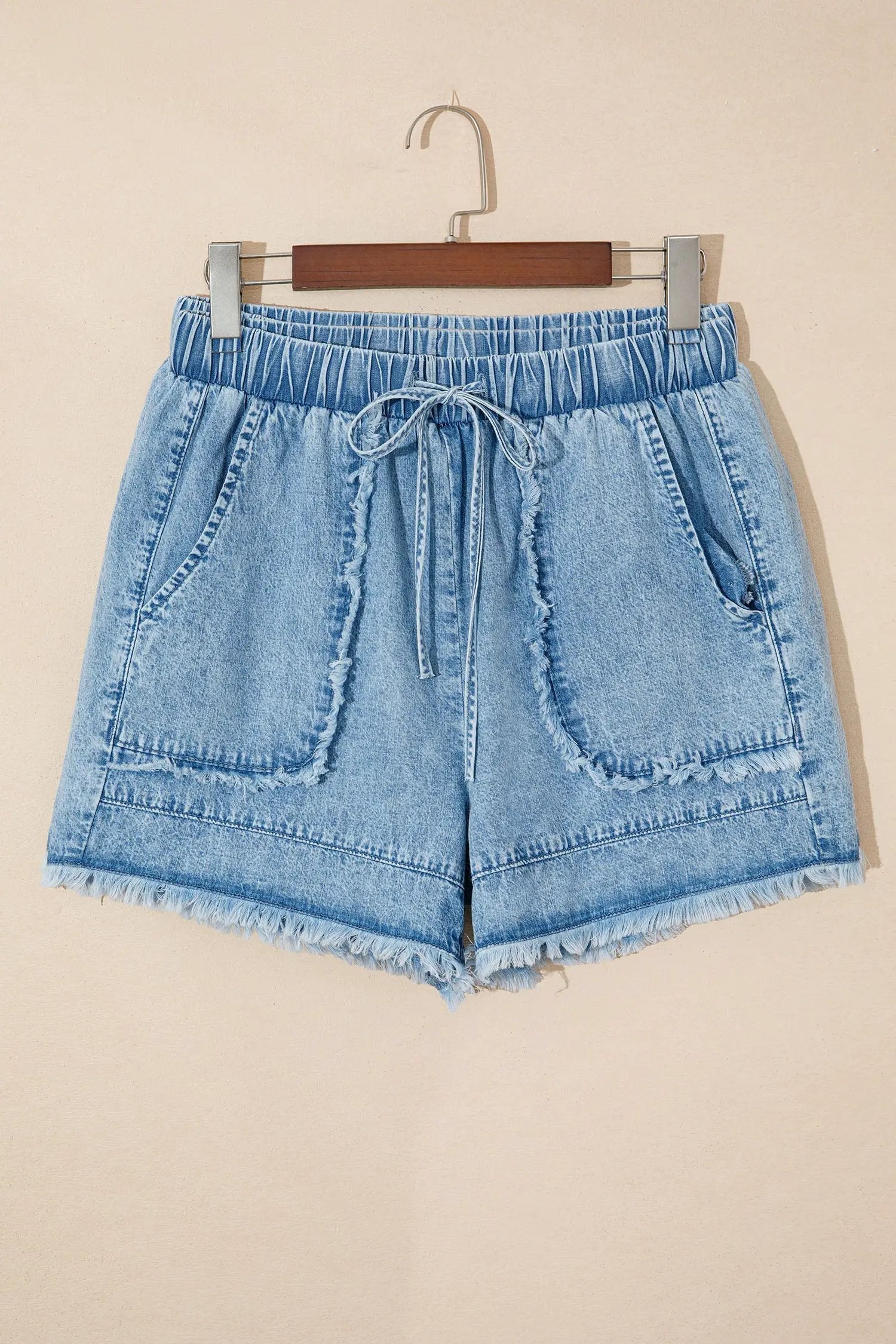 Liliane | Frayed Hem Denim Shorts with Relaxed Everyday Fit