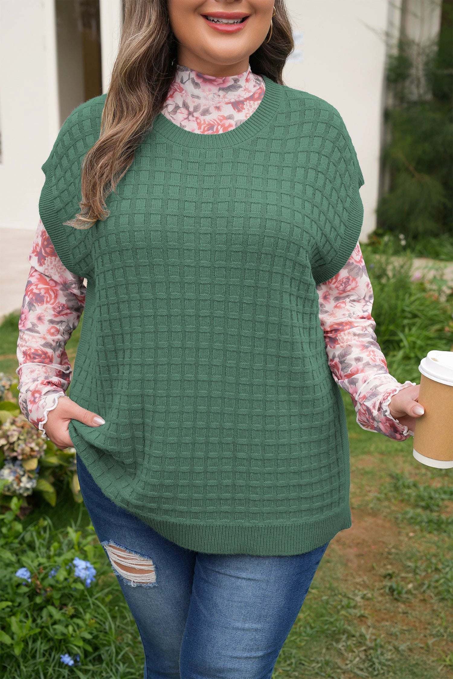 Yvaine | Textured Knit Short Sleeve Sweater in Extended Sizes